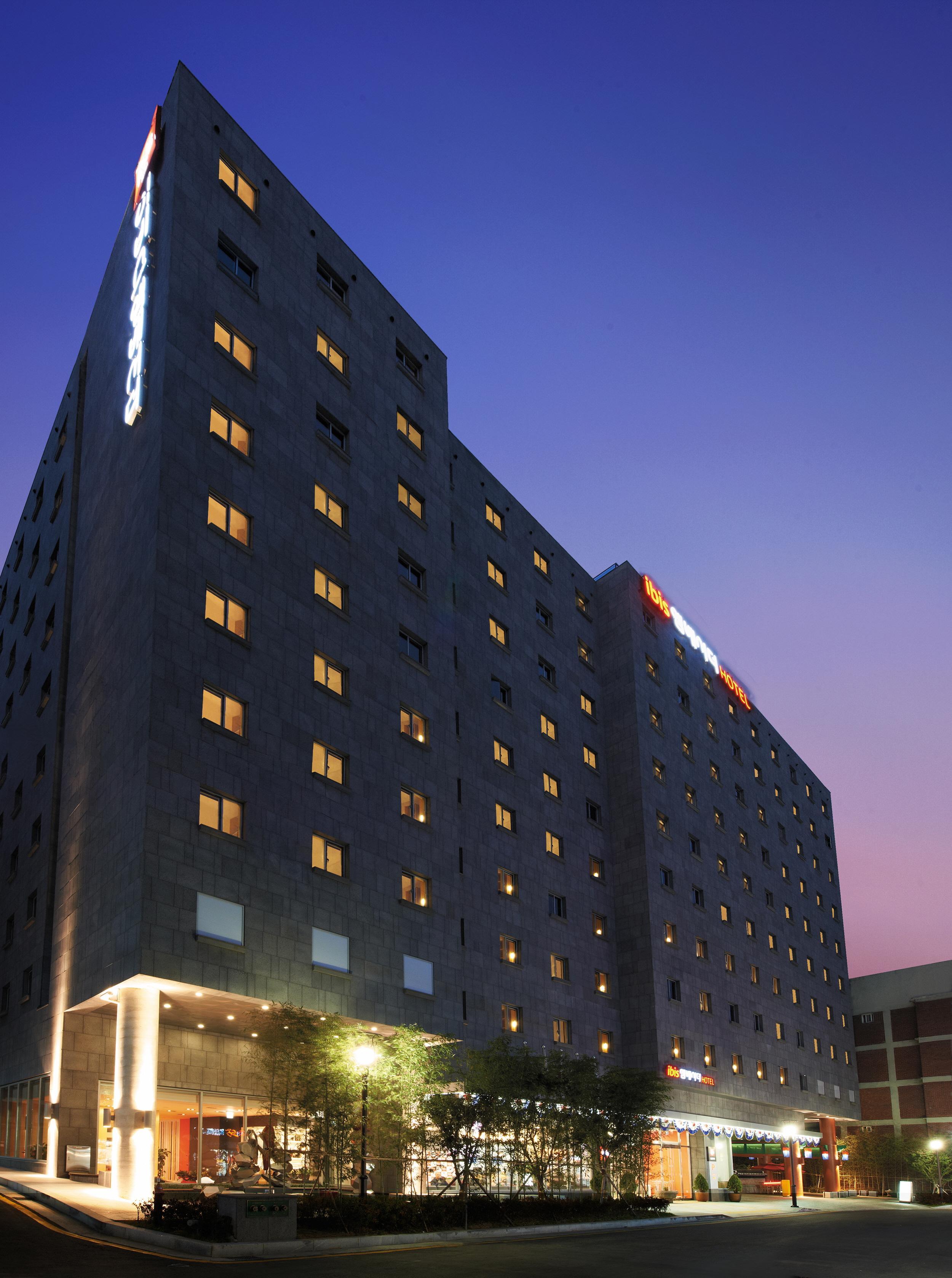 Ibis Ambassador Seoul Insadong-Newly Renovated In 2025 Hotel Exterior photo