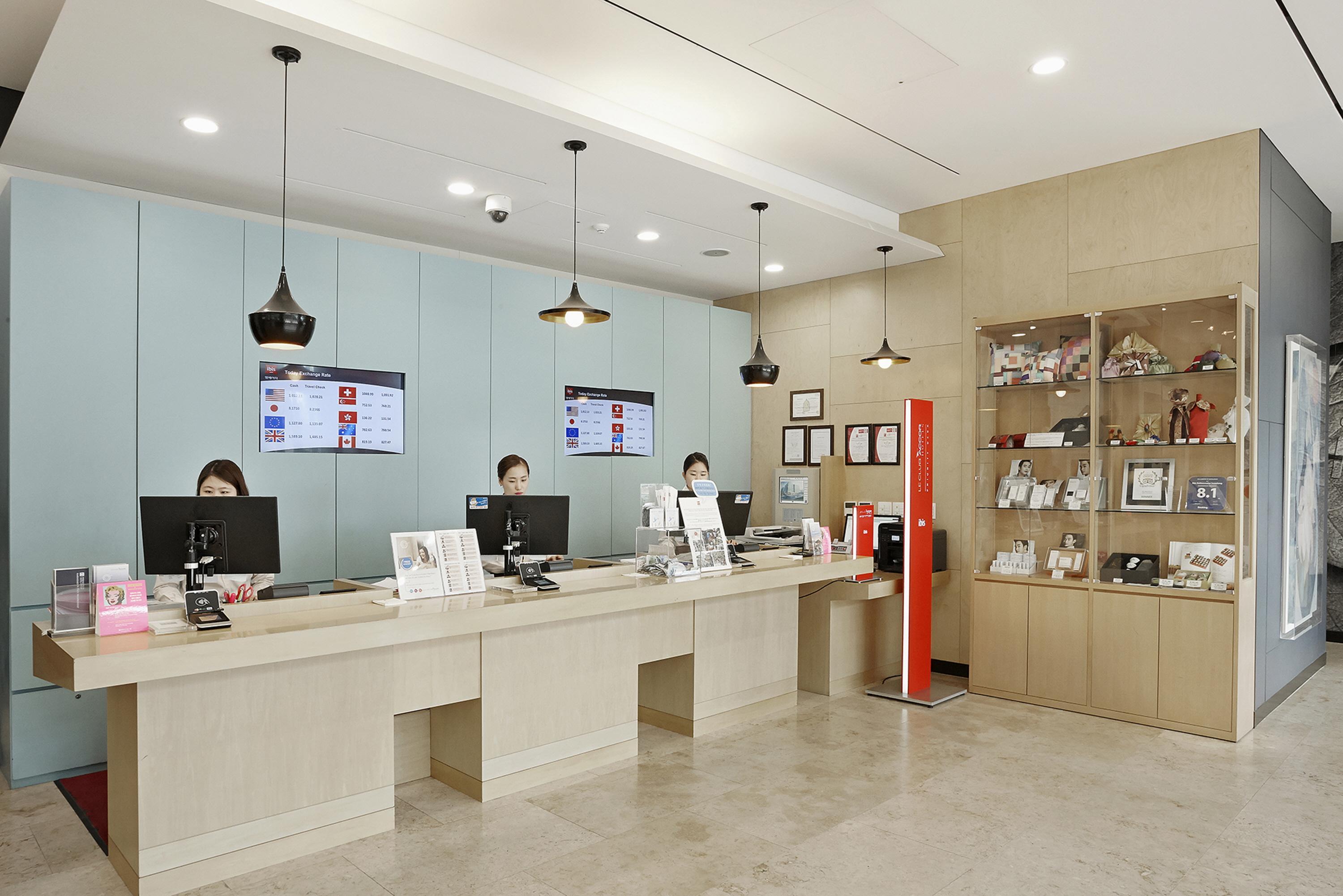 Ibis Ambassador Seoul Insadong-Newly Renovated In 2025 Hotel Exterior photo